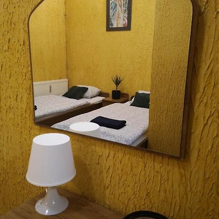 Aparthotel Gosciniec Glucholazy Zdroj Exterior foto